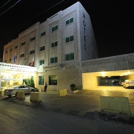 Al Thuraya Hotel Amman Dış mekan fotoğraf