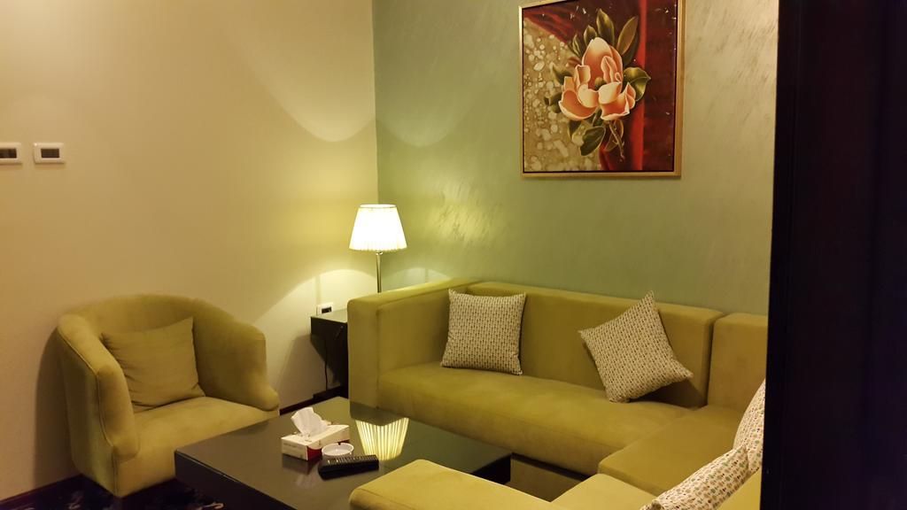 Al Thuraya Hotel Amman Oda fotoğraf